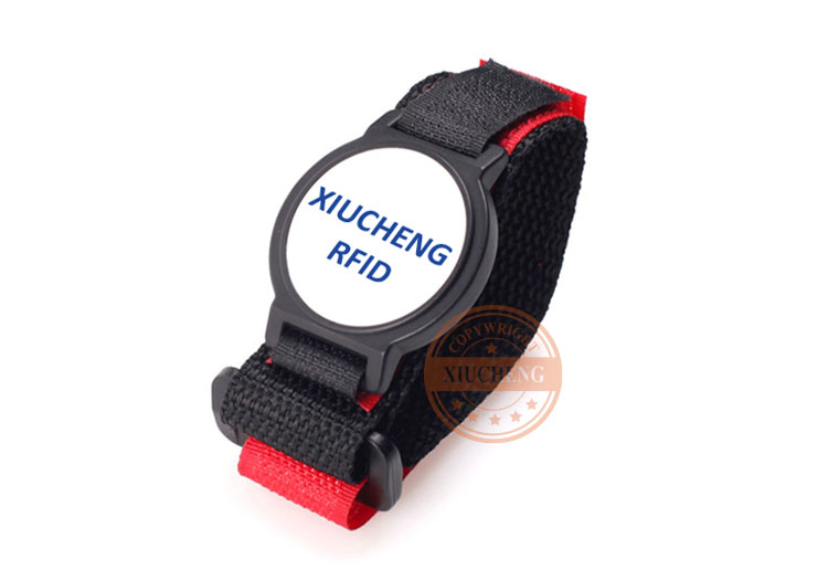 C11Nylon Wristband-1 Nylon RFID Wristbands